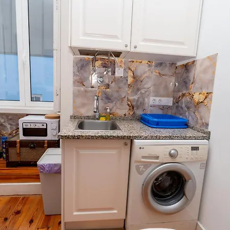 Appartement 2 Bedroom Located Heart Of