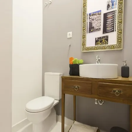 Apartamento 2 Bedroom Located Heart Of Lisboa
