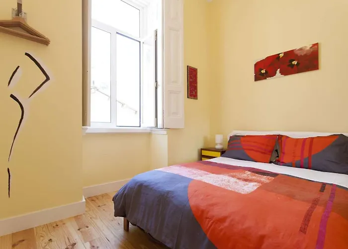 2 Bedroom Located Heart Of Lisboa