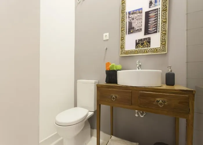 شقة 2 Bedroom Located Heart Of Lisboa
